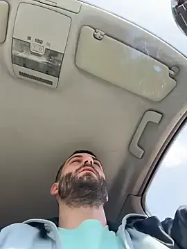 Stripchat Free Live Porn of Pablo_Hornyguy95