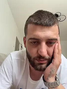 Stripchat Adult Webcams of Pablo_Hornyguy95