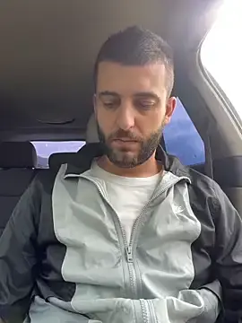 Stripchat Watch Live Sex Cams of Pablo_Hornyguy95