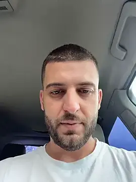 Stripchat Adult Webcam of Pablo_Hornyguy95