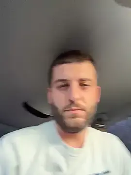 Stripchat Free Live Porn of Pablo_Hornyguy95