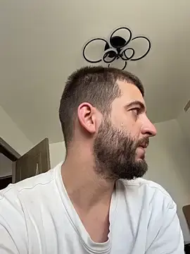 Stripchat Private Sex Chat of Pablo_Hornyguy95