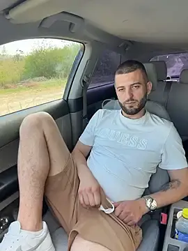 Stripchat Adult Webcams of Pablo_Hornyguy95