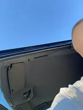 Stripchat Sex Cam of Pablo_Hornyguy95