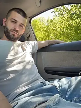 Stripchat Watch Live Sex Cams of Pablo_Hornyguy95