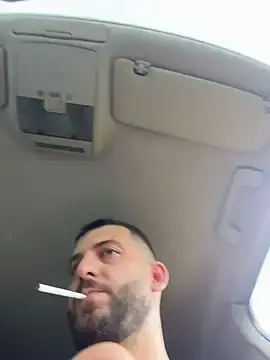 Stripchat Adult Webcam of Pablo_Hornyguy95