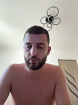Stripchat Private Sex Chat of Pablo_Hornyguy95