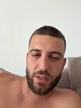 Stripchat Private Sex Chat of Pablo_Hornyguy95
