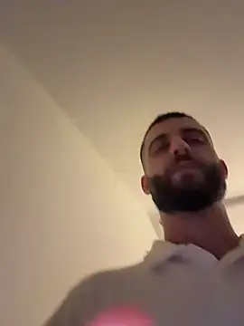 Stripchat Private Sex Chat of Pablo_Hornyguy95