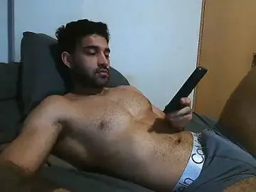 Stripchat Sex Cam of macho_fit