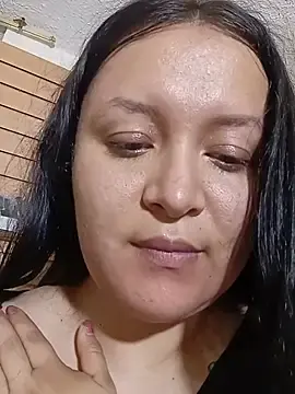 Stripchat Watch Live Sex Cams of Arisha34