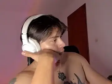 Stripchat Nude Webcam of Giordano_Russo