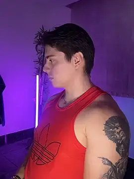 Stripchat Free Live Porn of Giordano_Russo