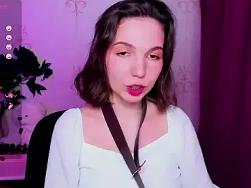 Stripchat Nude Webcam of KindHazelHere_