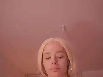 Stripchat Watch Live Sex Cams of bella_adams_