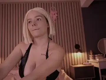 Stripchat Live Sex of bella_adams_