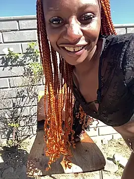 Stripchat Live Sex of LonelyQueenxx25