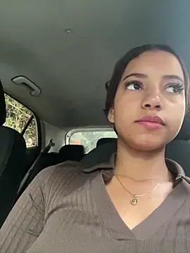 Stripchat Free Porn Cam of belaa_1