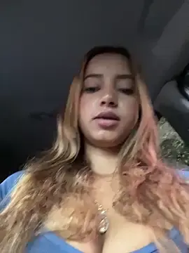 Stripchat Nude Webcam of belaa_1