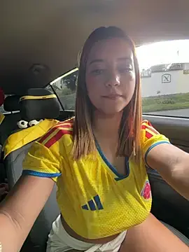 Stripchat Live Sex of belaa_1