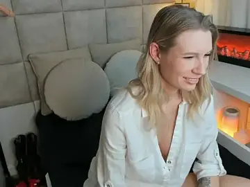 Stripchat Live Sex Cam of TatjanaTillers