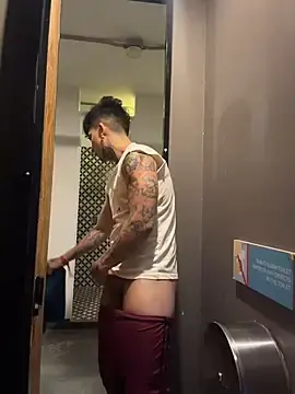 Stripchat Live Porn of _Tomy08calderon