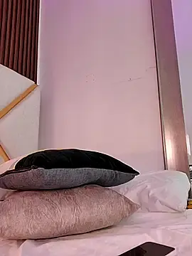 Stripchat Best live sex cam show of AlinnaRosee_