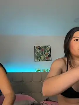 Stripchat Free Live Porn of Layla_Rachel