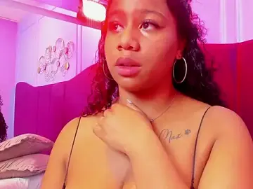 Stripchat Watch Live Sex Cams of Sofi_Fox_