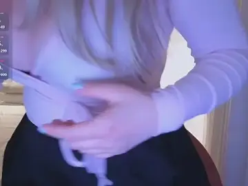 Stripchat Adult Webcam of yourdreamsweetgirl