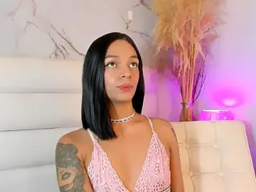 Stripchat Sex Chat of emily_lady20