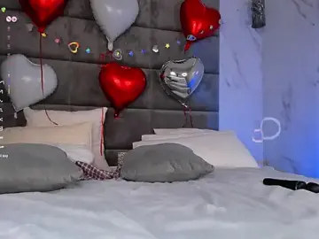 Stripchat Live Sex Cam of Nelly_Kimm