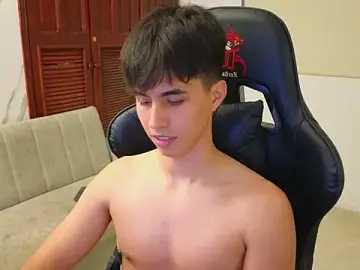 Stripchat Live Sex Cam of carl_dixon