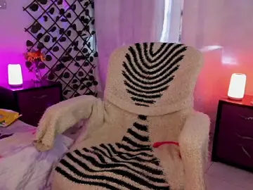 Stripchat Adult Webcam of cailynhot