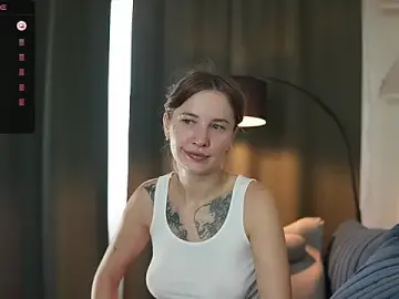 Stripchat Live Porn of melanielwithu