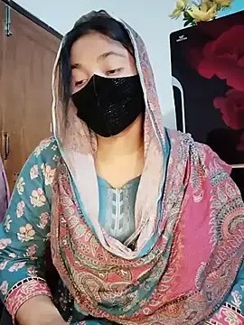 Stripchat Live Porn of Tina-Sen