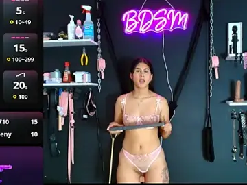 Stripchat Nude Webcam of VictoryaLiah_BDSM