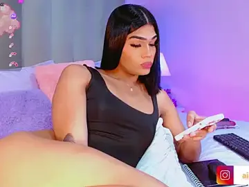 Stripchat Live Sex of AiishaRose