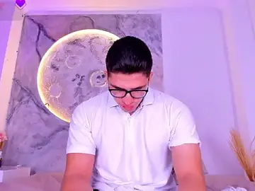 Stripchat Live Sex Cam of JeffDaltton