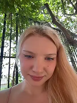 Stripchat Free Porn Cam of AmmyHot