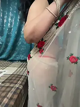 Stripchat Live Sex Cam of LuscousPussy