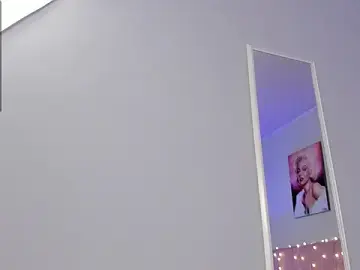 Stripchat Watch Live Sex Cams of ScarletGV