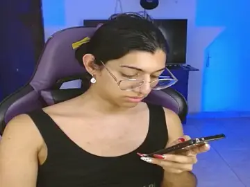 Stripchat Free Live Porn of engielphoenis14