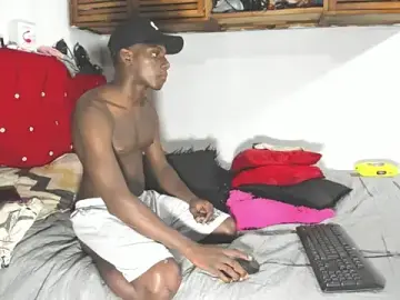 Stripchat Free Porn Cam of blackWhite_hot