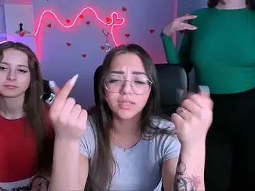 Stripchat Watch Live Sex Cams of eva_smiith_