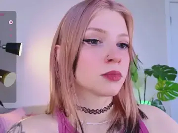 Stripchat Free Porn Cam of arielabradberry