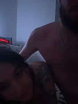 Stripchat Sex Cam of duomagique_off