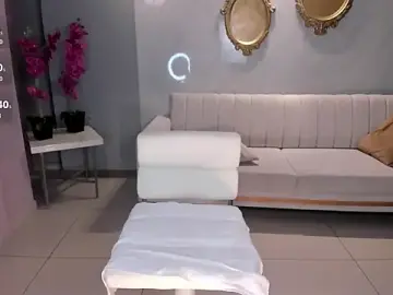 Stripchat Free Porn Cam of NiaHolland