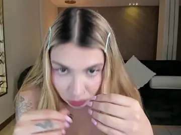 Stripchat Live Sex of NiaHolland