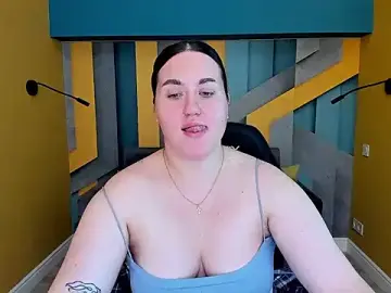 Stripchat Sex Cam of Roxie_Bradley